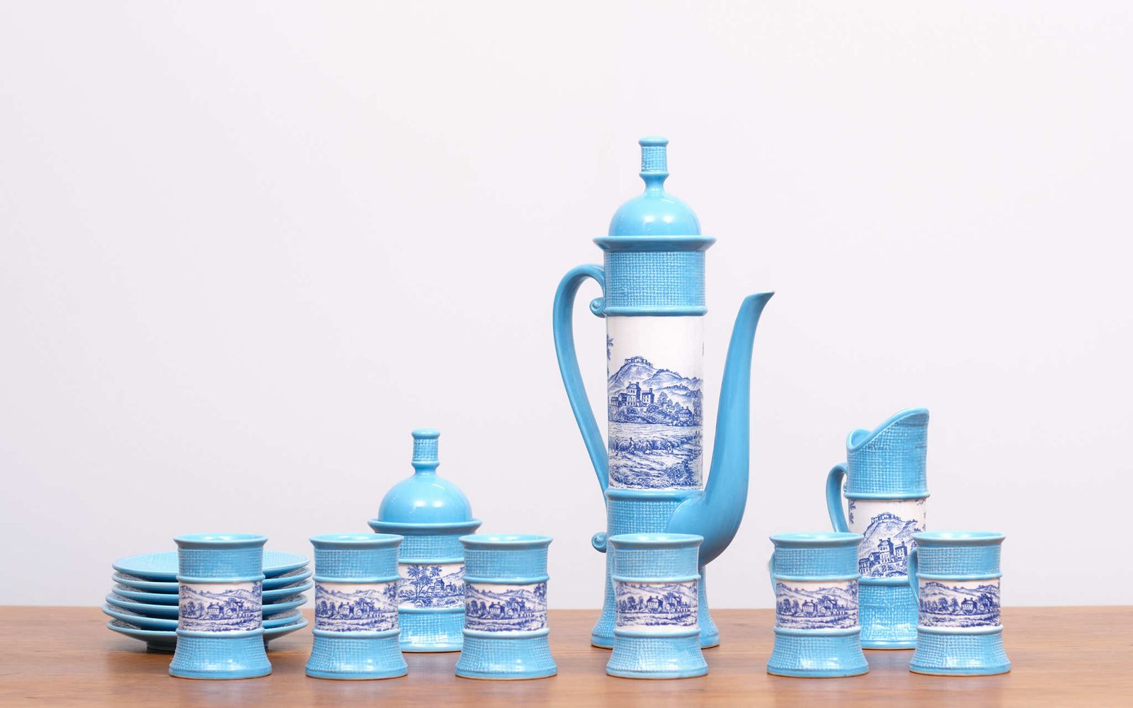 Theeservies, Ca. Jaren 1960, Set Van 17