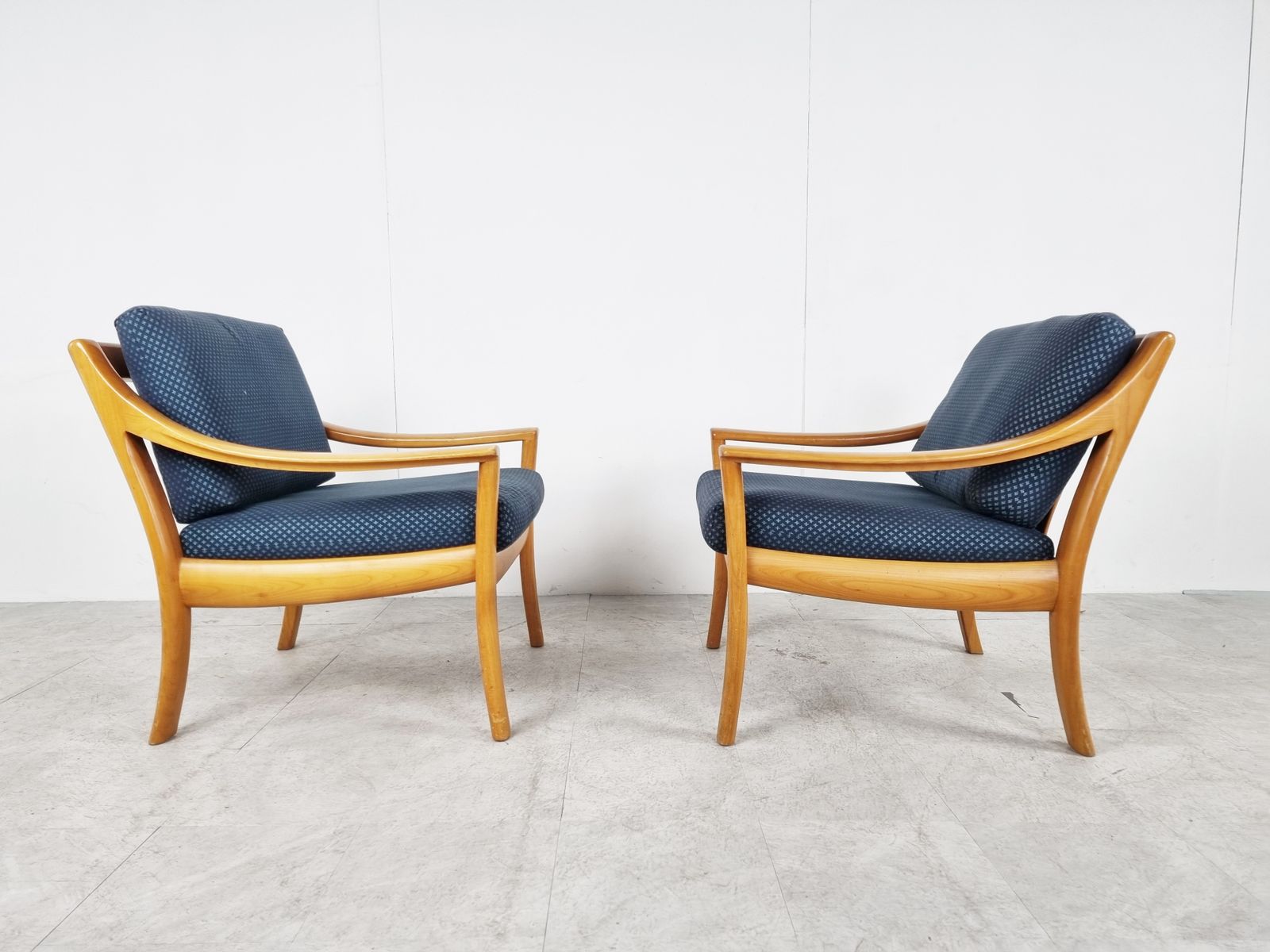 Pair Of Easy Chairs By Wilhelm Knoll, 1960s photo vinterior