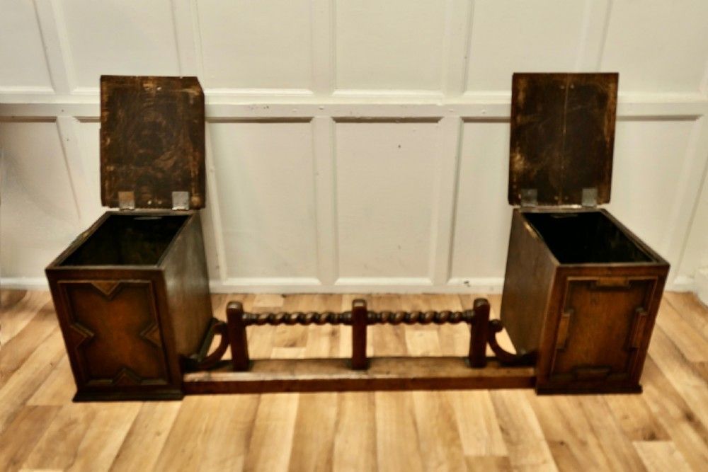 Adjustable Oak Barley Twist Country House Club Fender photo vinterior