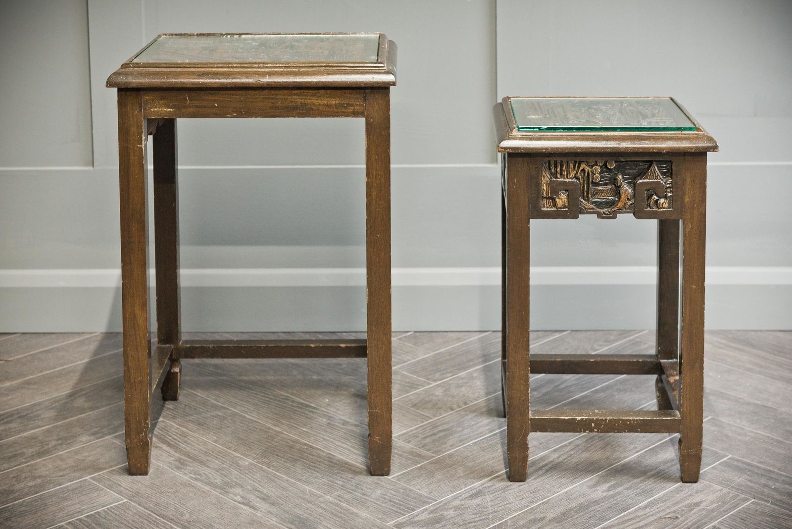 photo vintage Chinese Carved Quadruple Nest Of Tables