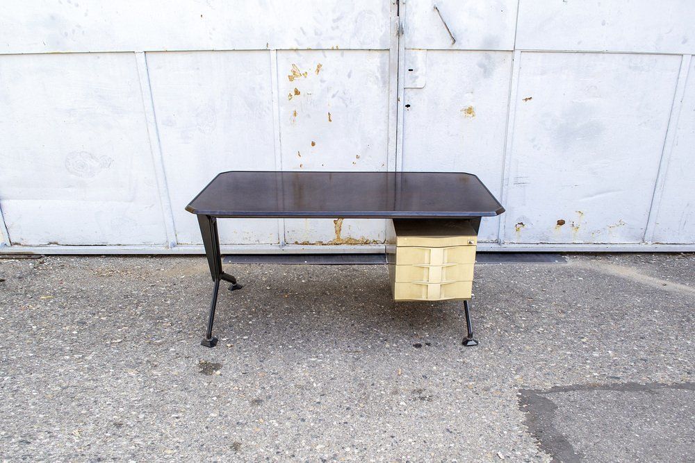 Arco Series Bureau Met Lade Van Bbpr Voor Olivetti Synthesis, Ca. Jaren 1960 photo furniture