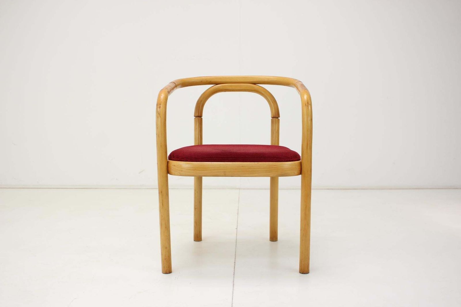 Mid Century Chair / Ton, 1992, 1990s photo furniture