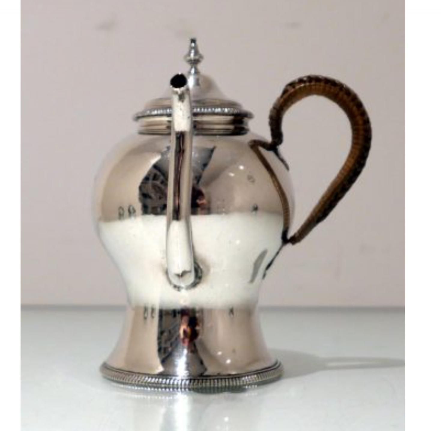 18th Century Antique George III Sterling Silver Gravy Argyle London 1772 Walter Brind