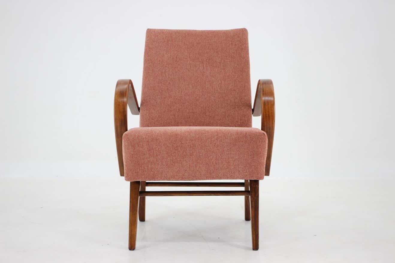 1960s Beech Armchair By Jaroslav Smidek For Ton Czechoslovakia photo 688.0