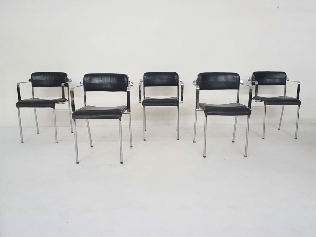 Set Van Vijf Chromen Eetkamerstoelen Met Leren Bekleding Van Aryform, Zweden, Jaren 1970 photo furniture