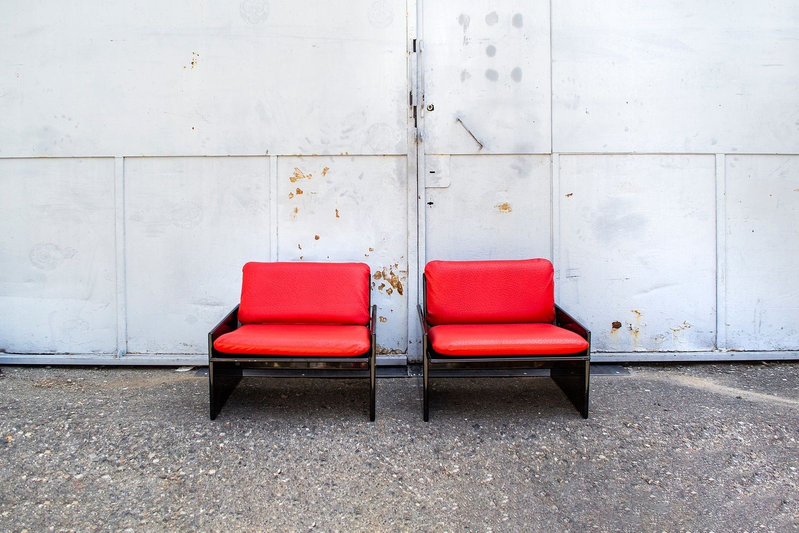 Italian Ambrogio Armchairs By Giordano Falzoni For Gavina, 1970s, Set Of 2
