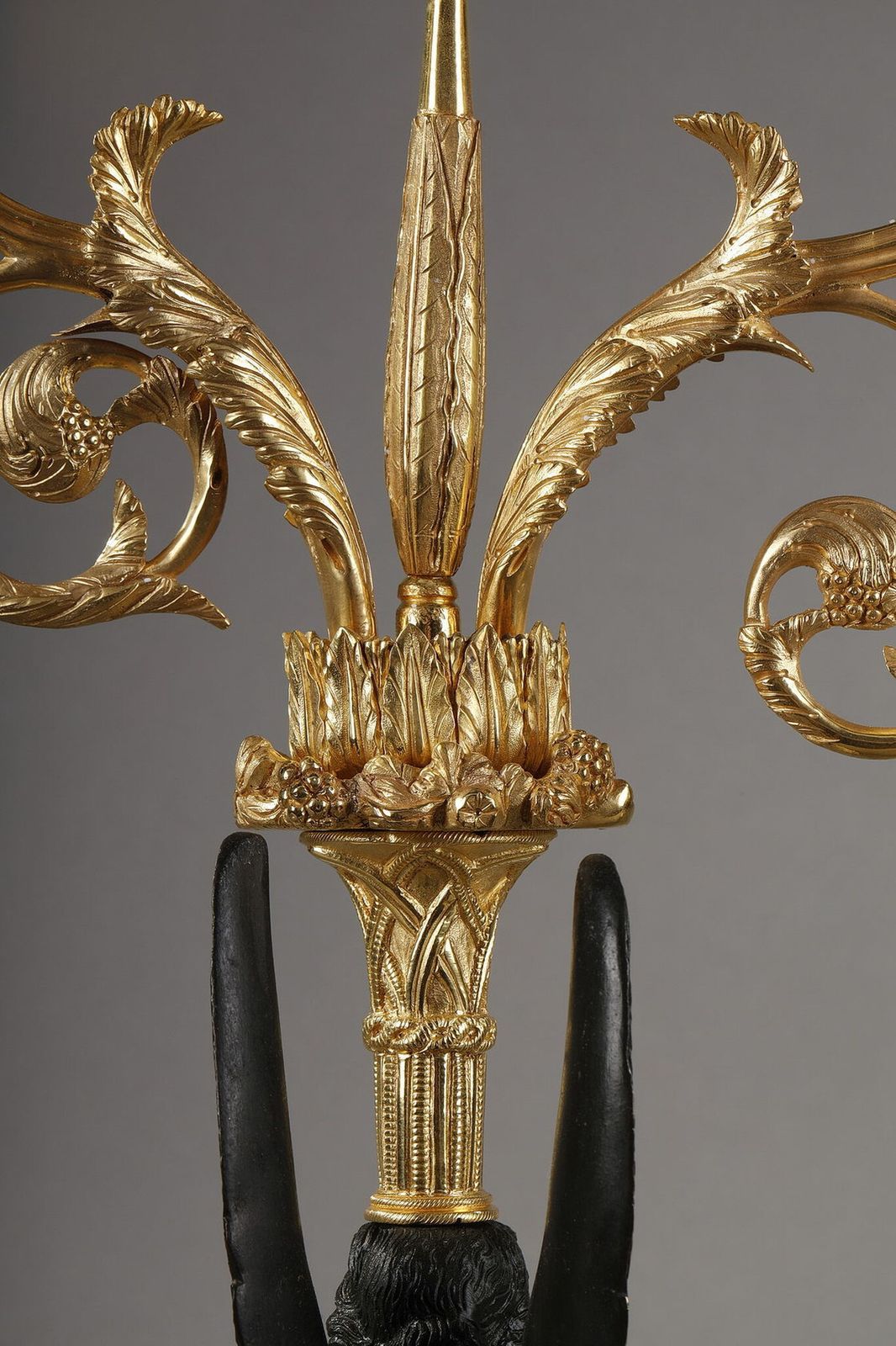 8979.0 Pair Of Candelabras "Aux Sphinges" Directoire Period photo
