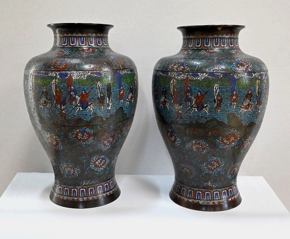 Pair Of Important Enamel Vases, Japan, 19th Century