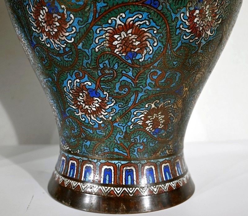 photo for sale Pair Of Important Enamel Vases, Japan, 19th Century