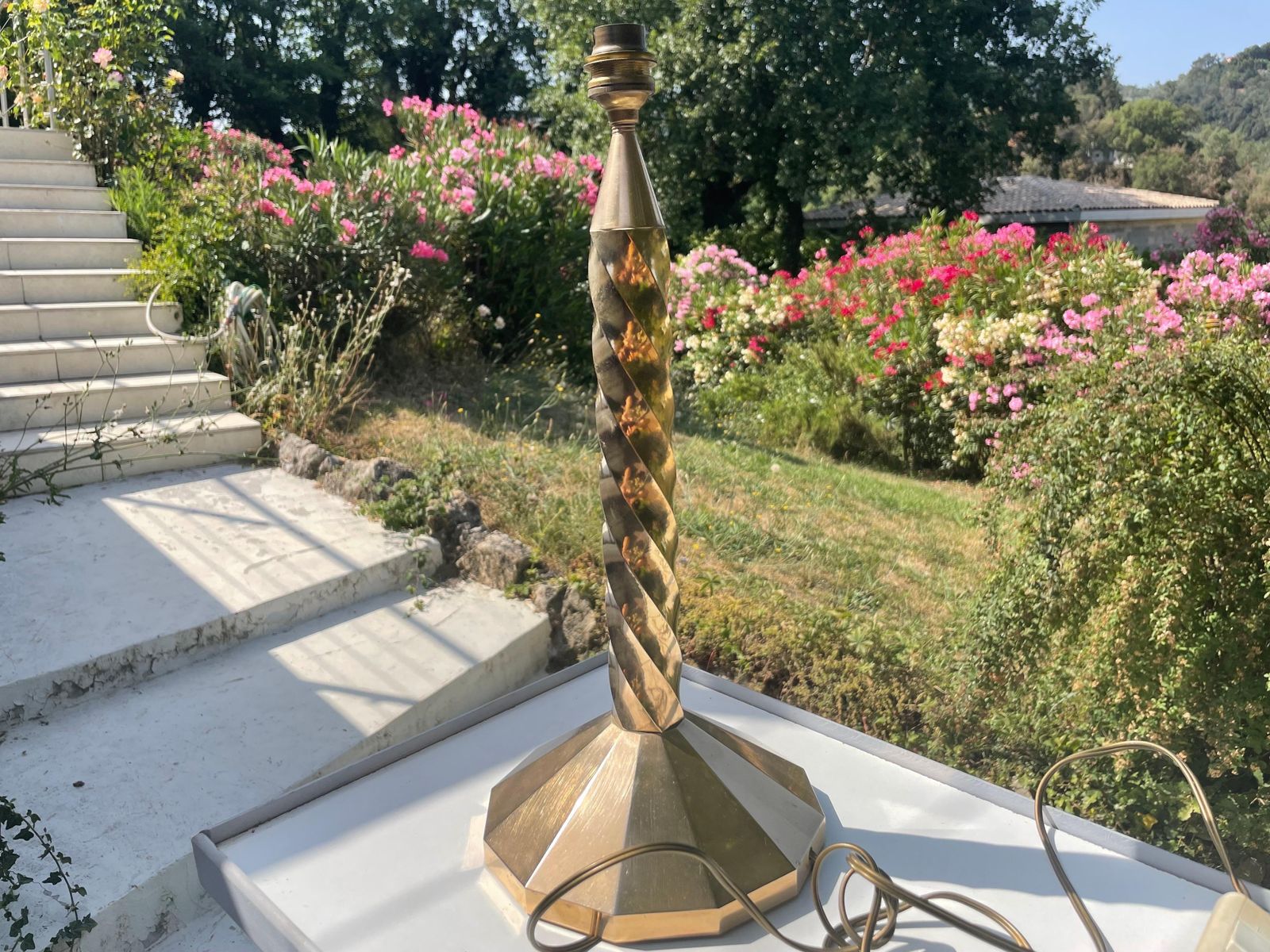 Art Deco Table Lamp, In Gold Coloured Brass, Circa 1940, France photo 687.0