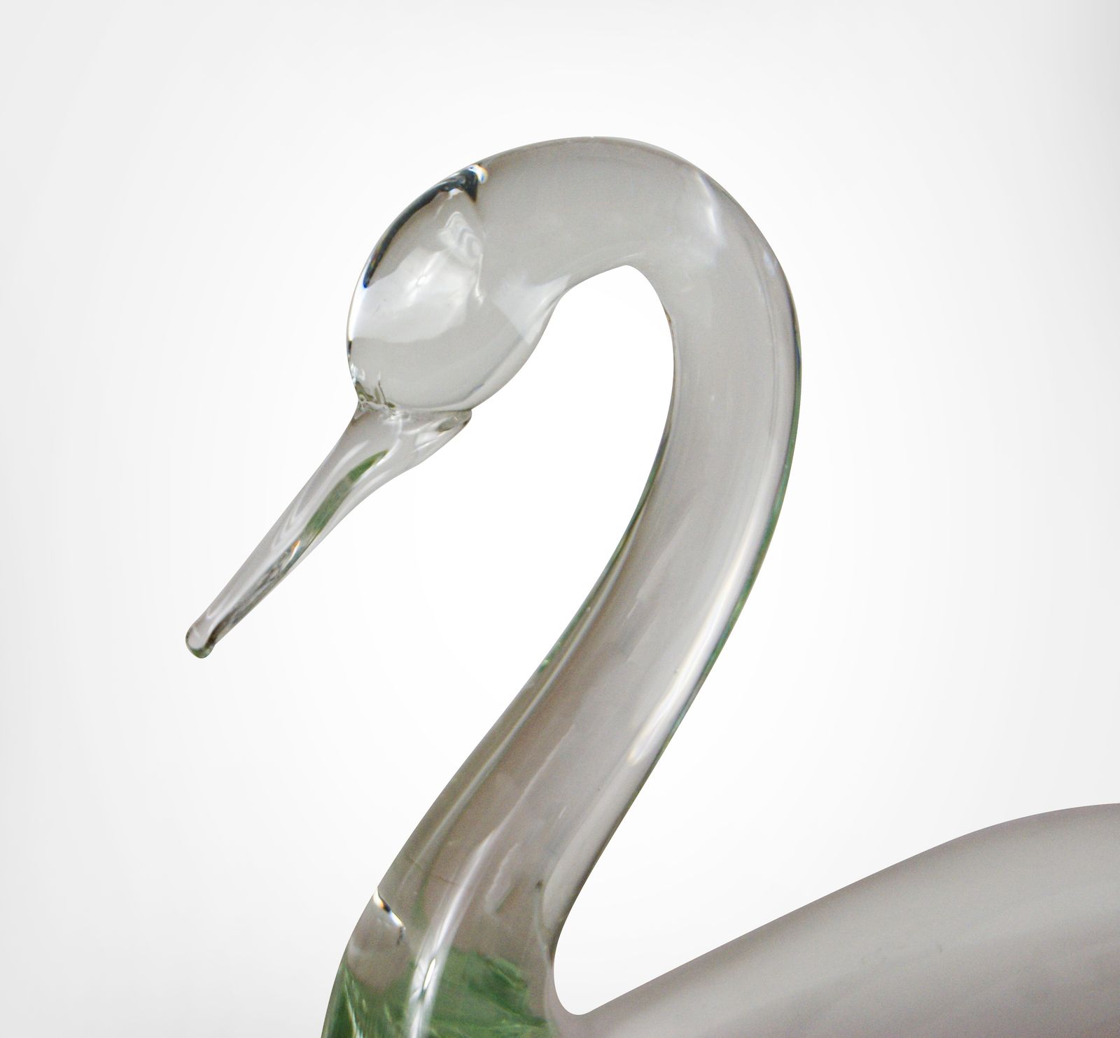 Licio Zanetti Murano Large Swan Sculpture In Clear Glass 4.65kg Labeled photo furniture