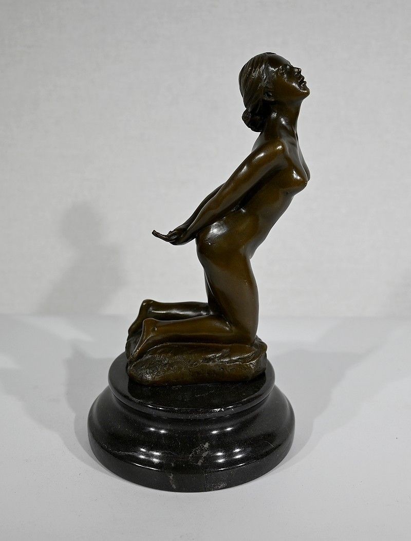 photo furniture Bronze “Female Nude” By A. Cesaro – 20th