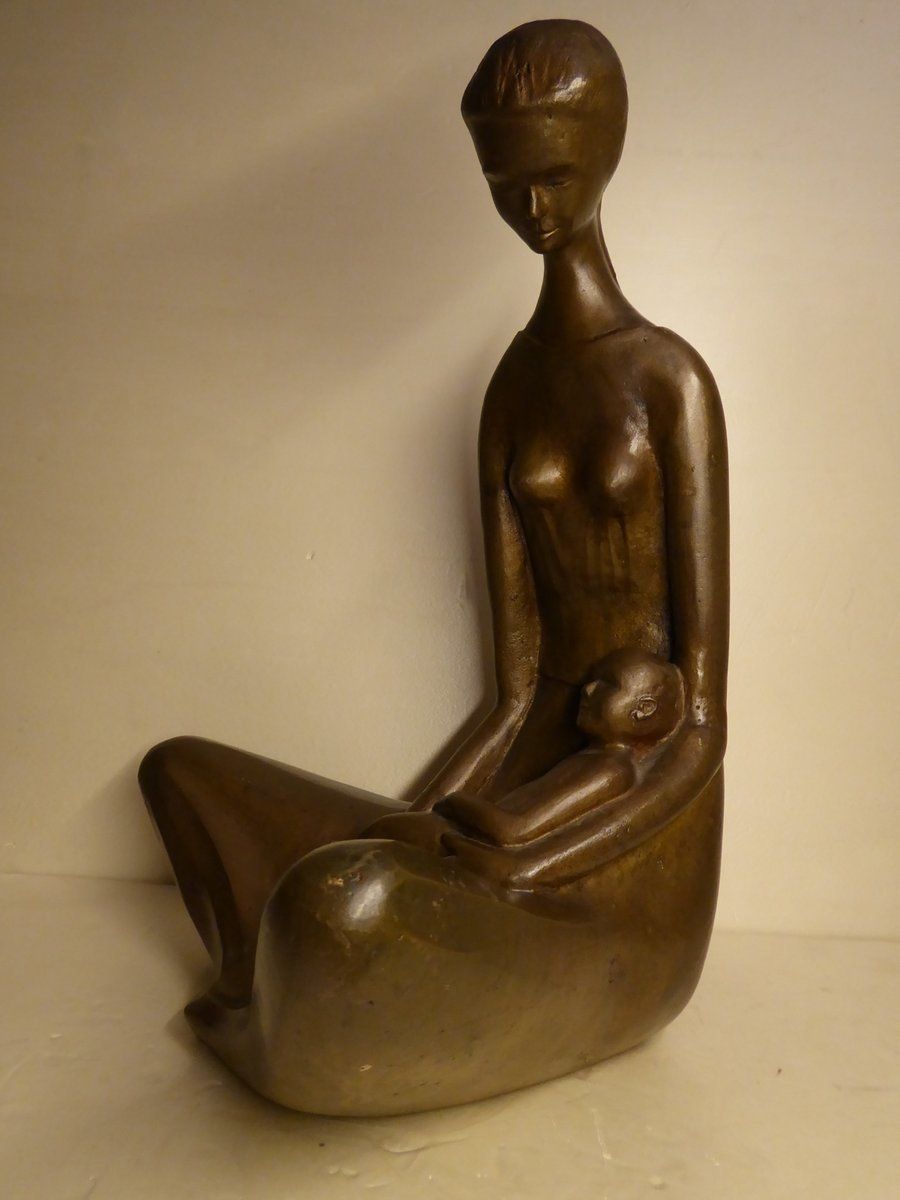 Seated Mother With Child, 1970s, Bronze photo vinterior