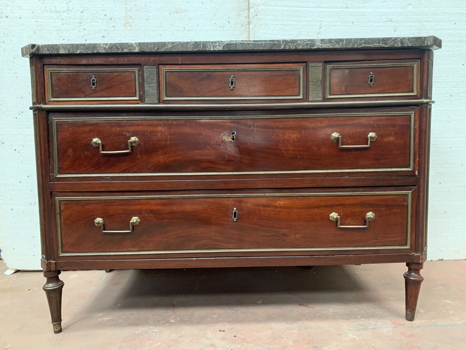 Mahogany Lois XVI Style Chest Of Drawers Gray Veined Marble Top 19th Century photo vintage