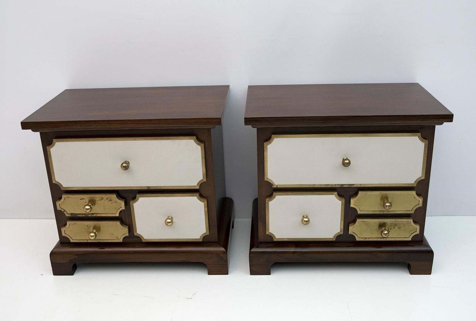 Pair Of Luciano Frigerio Mid Century Modern Italian Bedside Tables, 1960s photo Furniture