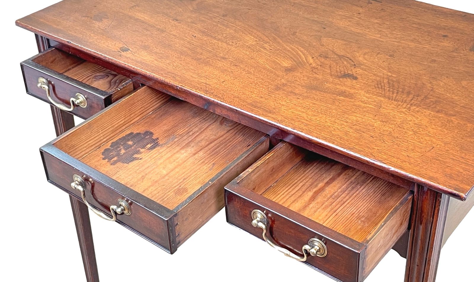 English Georgian Mahogany Side Table (England, Circa 1780) photo 2500.0
