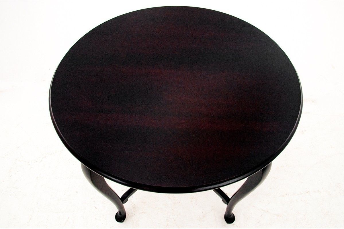 Round Table, Northern Europe, Turn Of The 19th And 20th Centuries. photo 1010.0