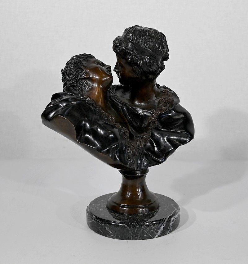Bronze "The Kiss Given" After Ja. Houdon – Late 19th Century photo vintage