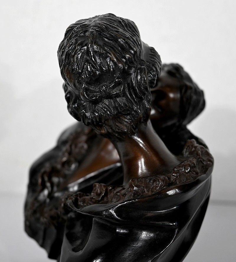 1205.1 Bronze "The Kiss Given" After Ja. Houdon – Late 19th Century photo