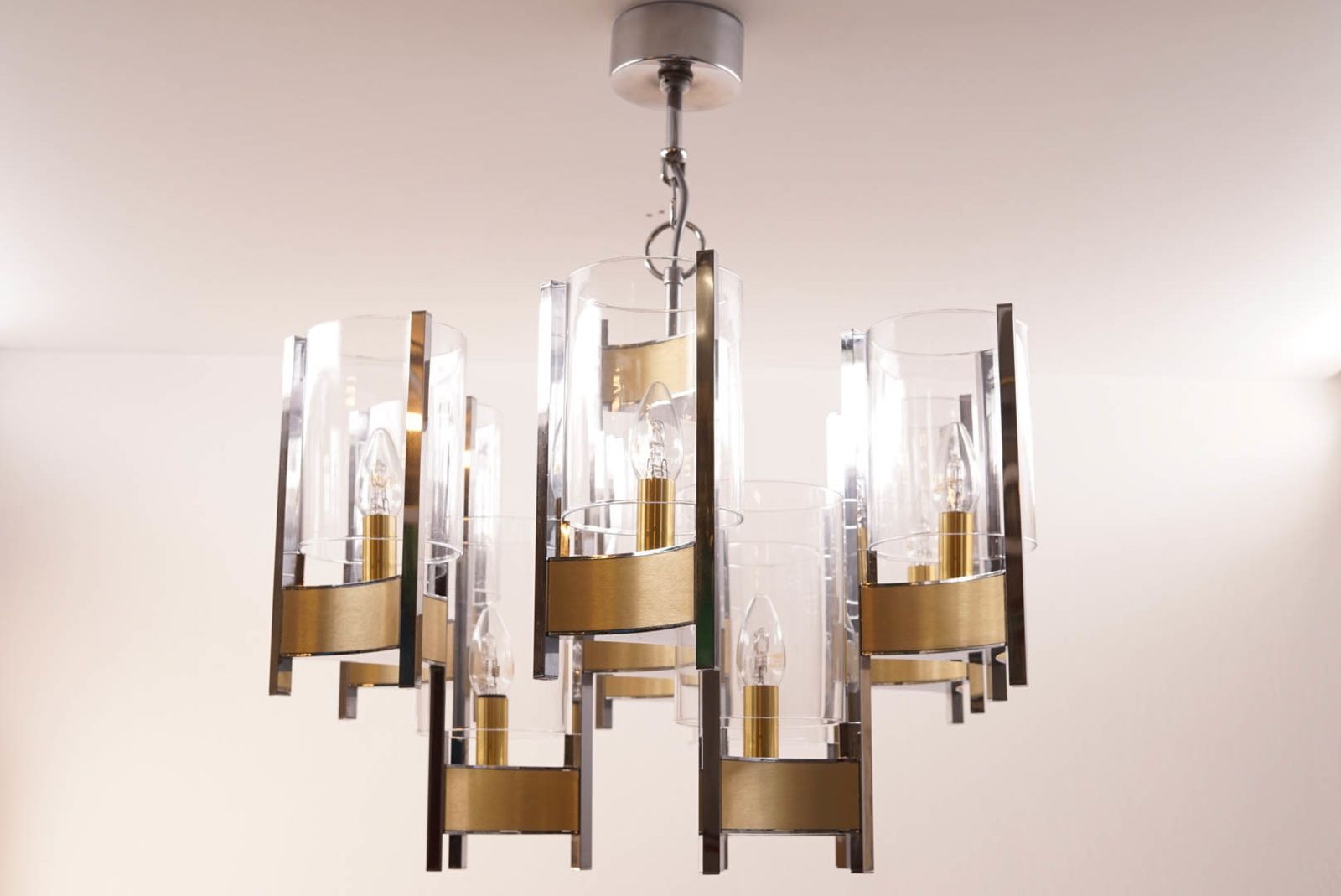 Sciolari Chandelier In Chrome And Brass photo Lighting