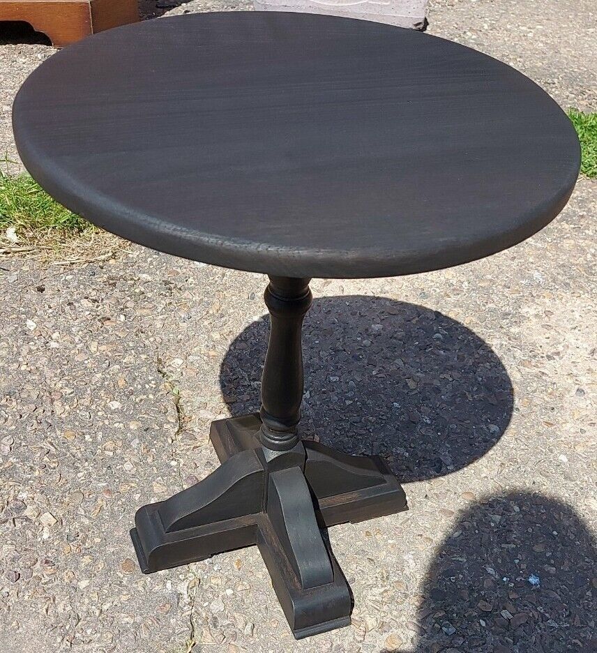 Lovely Matt Black/Ebonised Side/Wine/Lamp Table photo for sale
