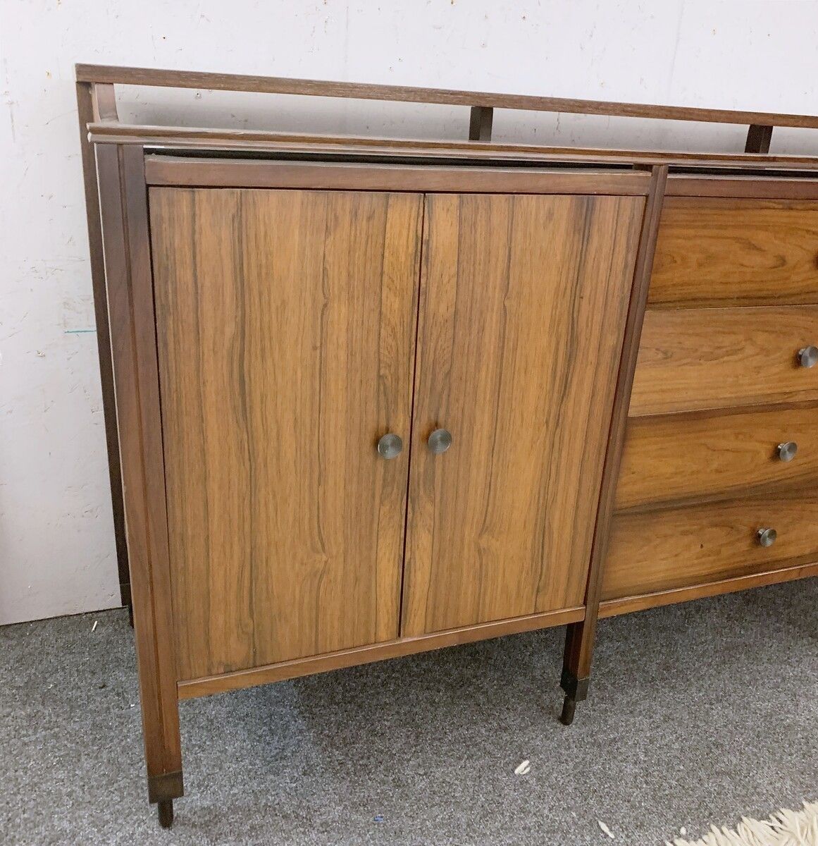 Mid Century Modern Sideboard With Black Mirrored Top By Carlo Di Carli For Luigi Sormani photo 8630.0
