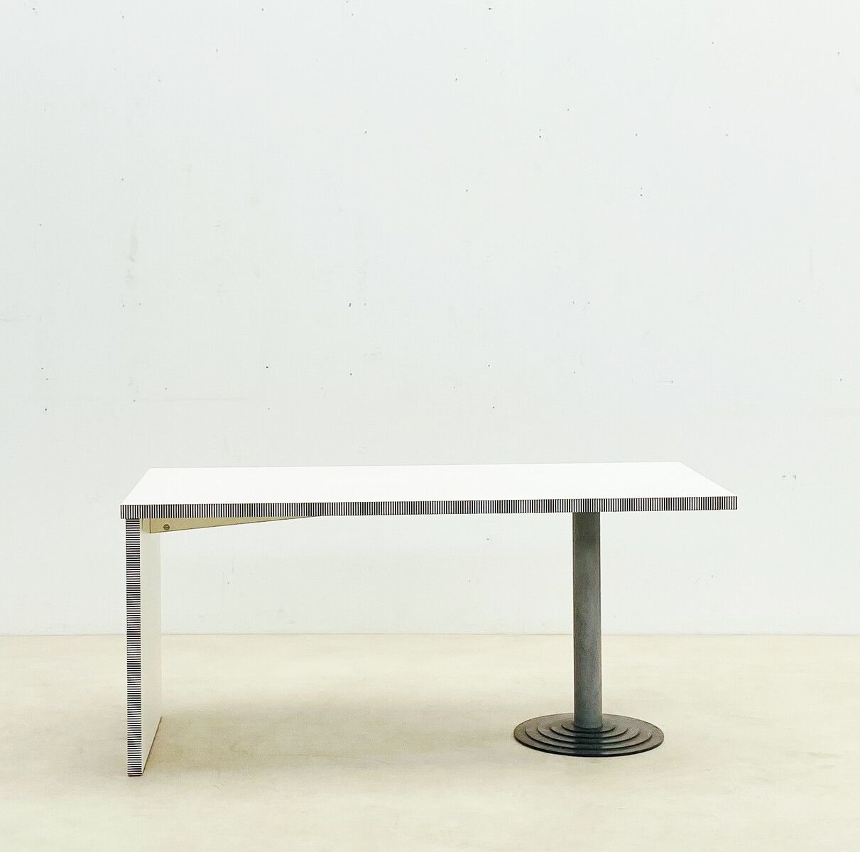 Mid Century "Kroma" Desk By Antonia Astori For Driade photo Furniture