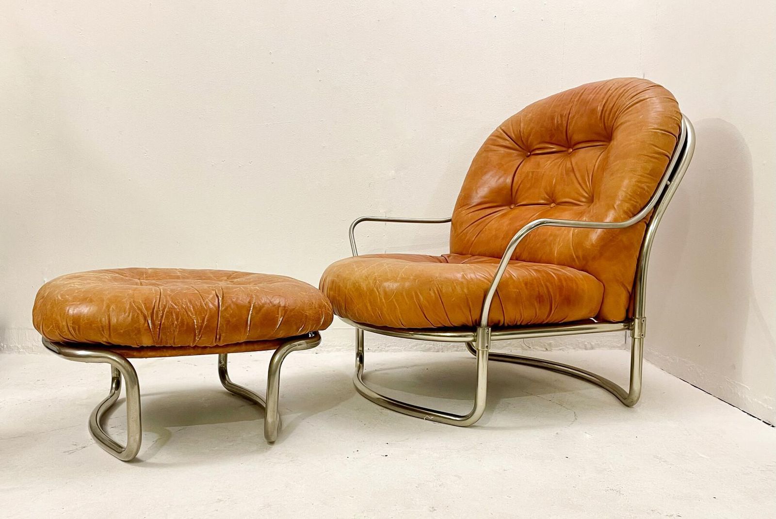 Mid Century Modern Cognac Leather Armchair And Ottoman Mod 915 By Carlo De Carli photo 3441.0