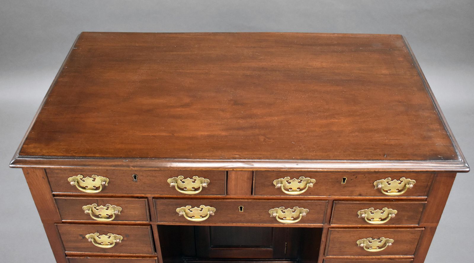 18th Century English George III Mahogany Kneehole Desk photo vinterior