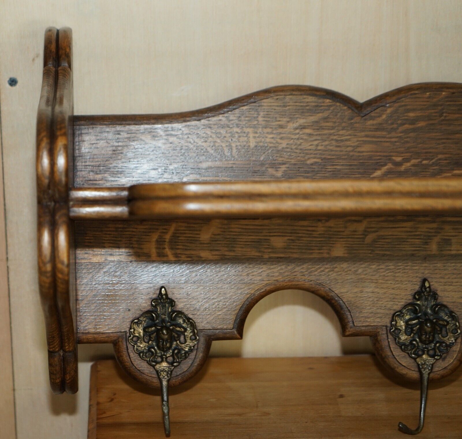 Lovely Antique Dutch Fine Cherub Oak Coat Hat Scarf Wall Rack Hanger Royal Hooks photo for sale