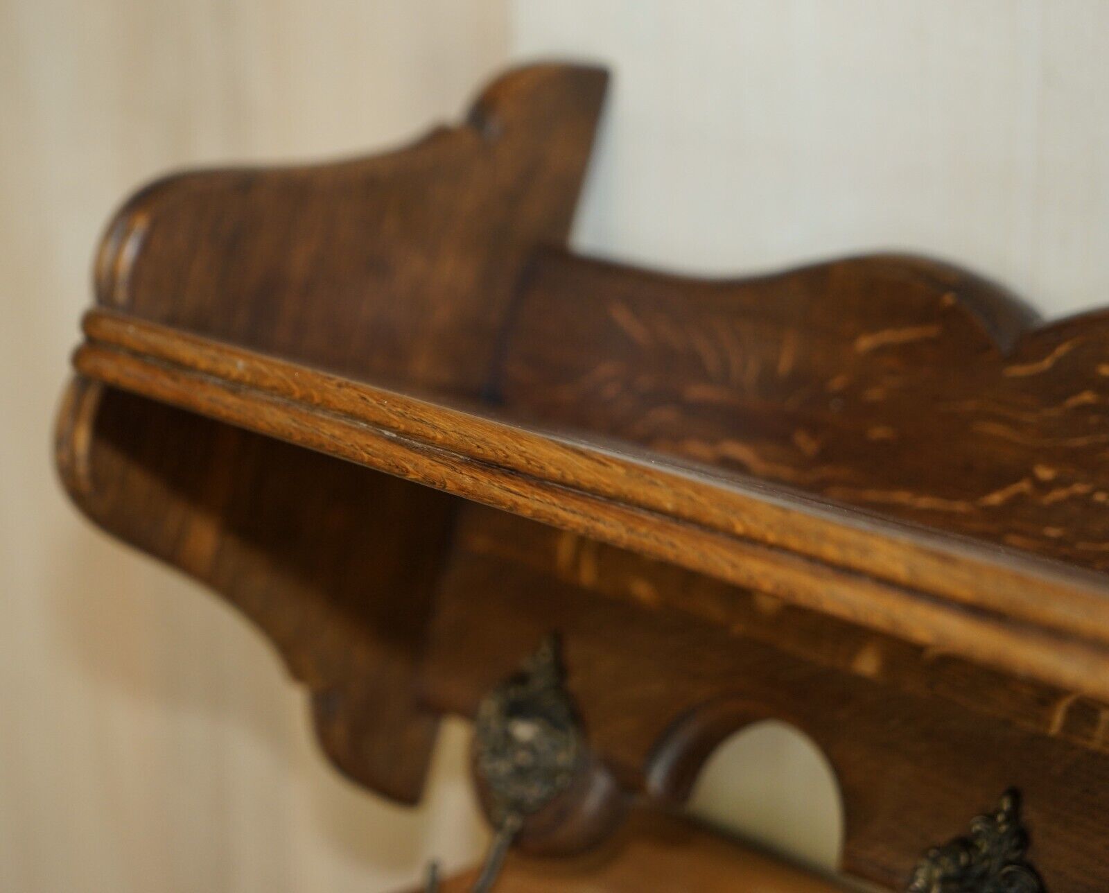 Lovely Antique Dutch Fine Cherub Oak Coat Hat Scarf Wall Rack Hanger Royal Hooks photo vintage