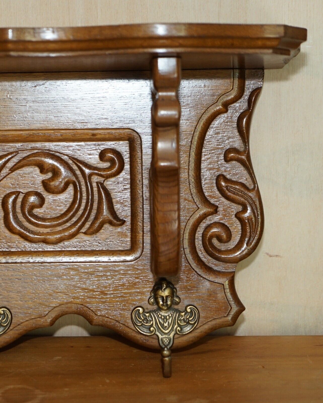 Finely Dutch Carved Cherub Oak Coat Hat Scarf Wall Rack Hanger Royal Hooks photo vinterior