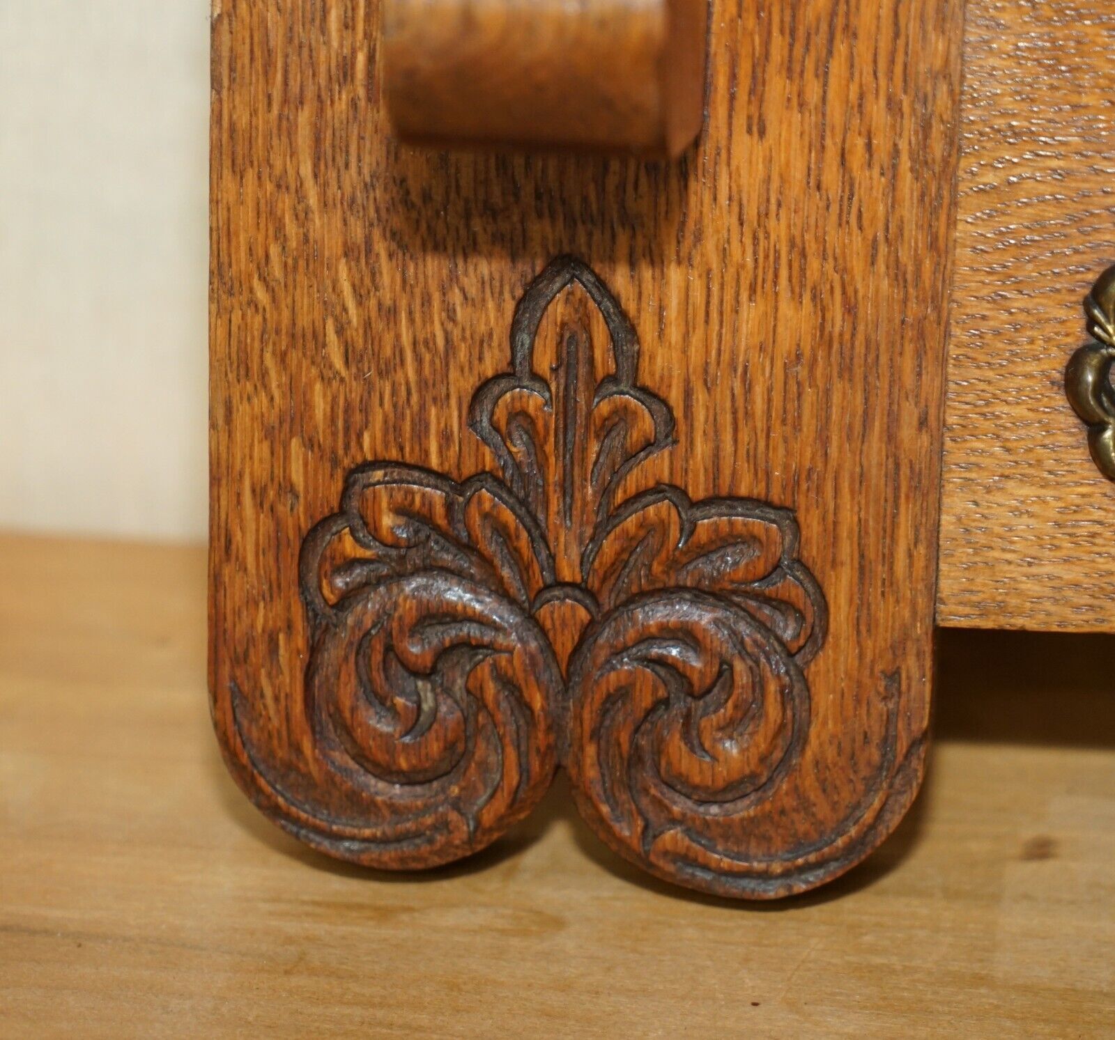 Fine Dutch Heavily Carved Oak Coat Hat Scarf Wall Rack Hanger Lion Head Carved photo vintage