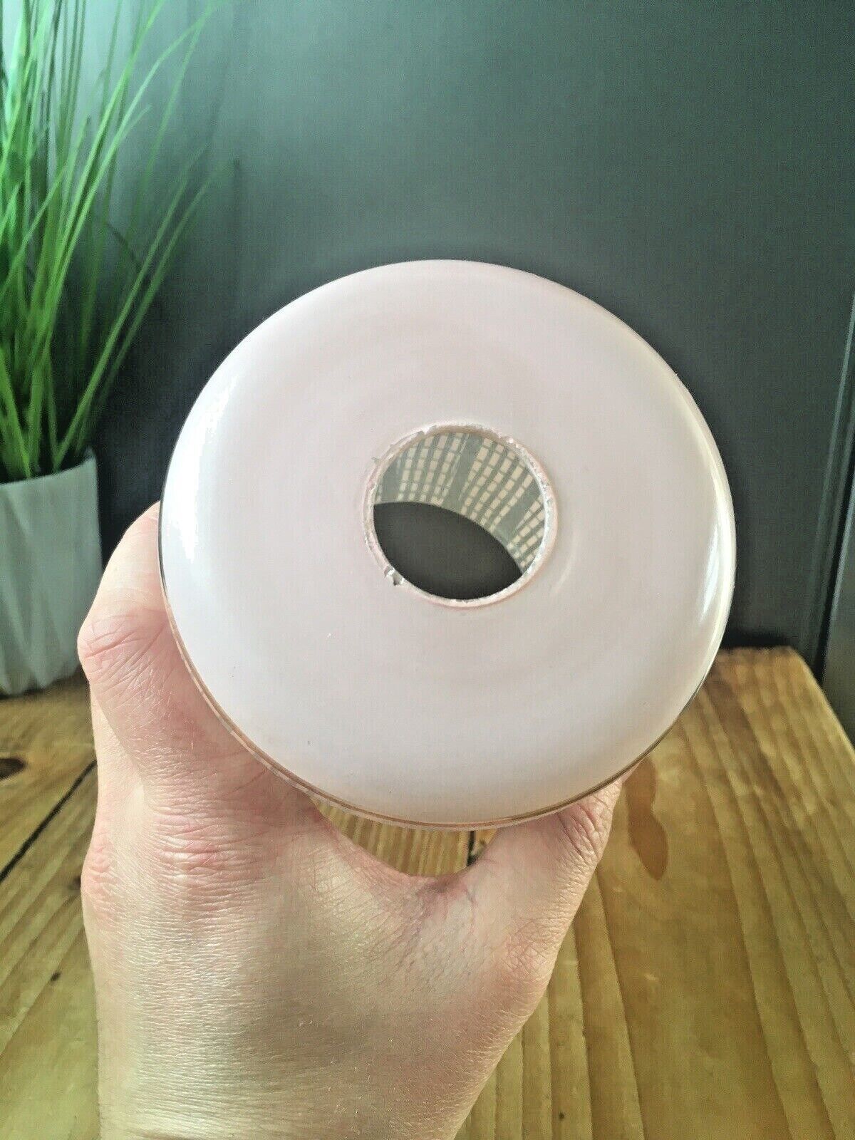photo furniture Art Deco Style Pink Crosshatch Mesh Banded Light Lamp Shade Vintage Retro 70's