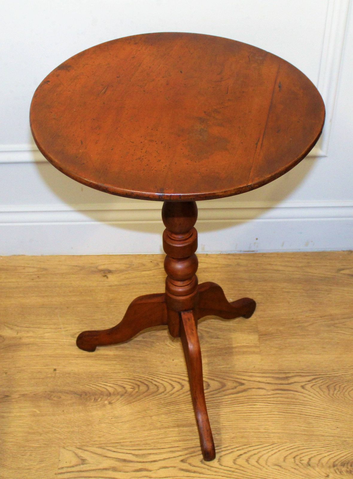 Mahogany Victorian Tilt Top Table Vintage Coffee Occasional Wooden Old Wooden Side Antique Hall Oval Circle Georgian photo furniture