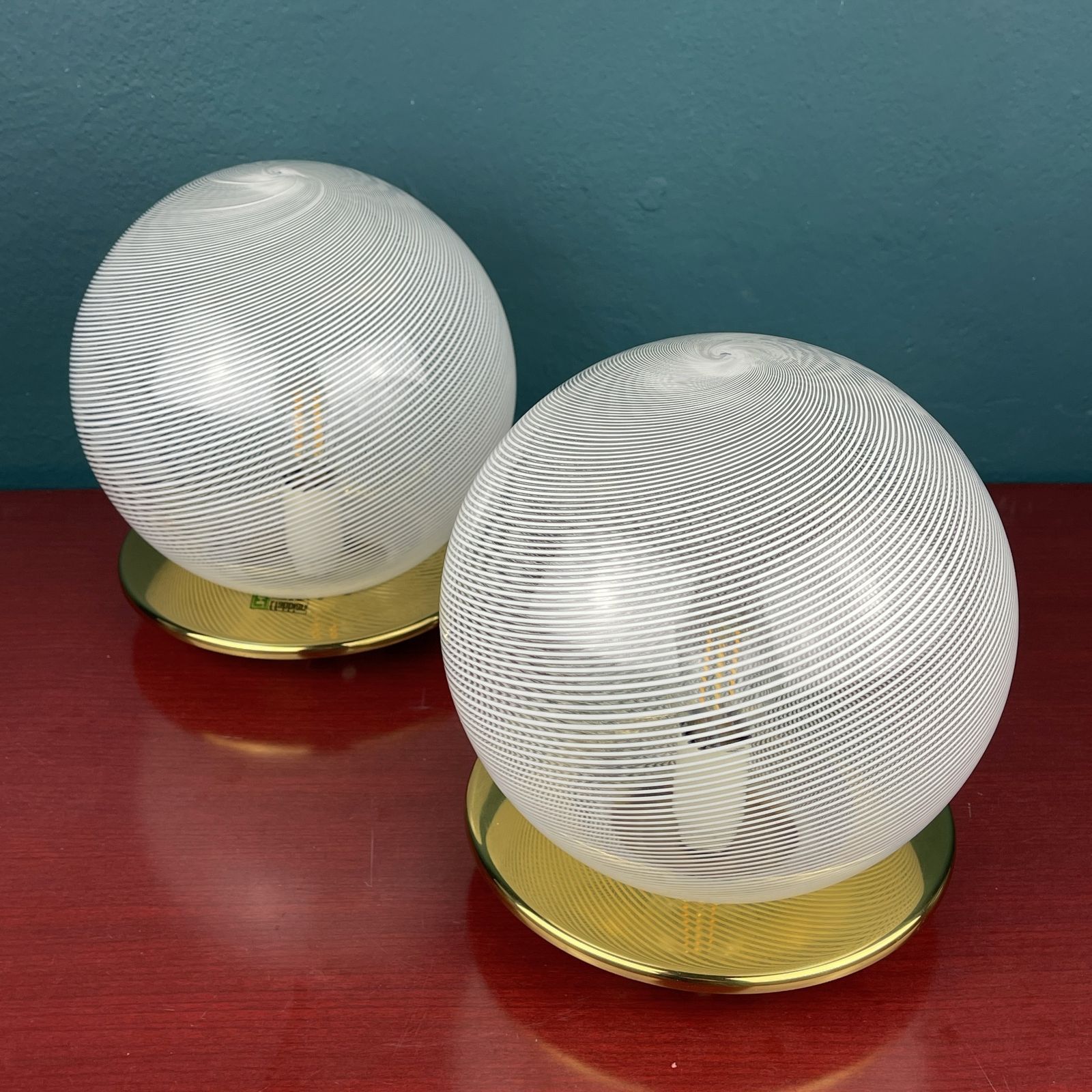 Classic Swirl Murano Glass Table Lamps By F.Fabbian Italy 1970s Set Of 2 photo vintage