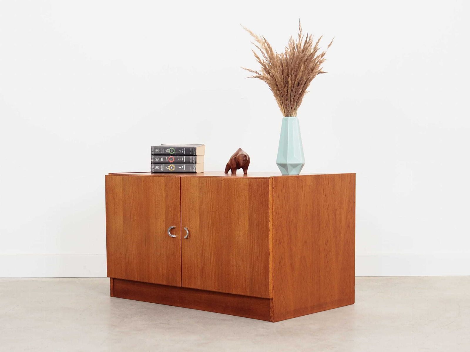 Teak Cabinet, Danish Design, 1970s, Manufacturer: Denka photo Furniture