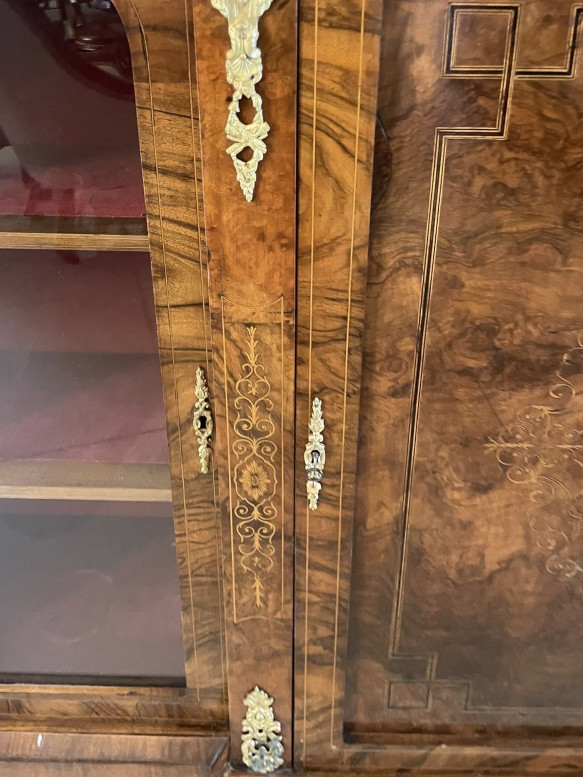 photo buy Fine Quality 19th Century Antique Burr Walnut Inlaid Credenza