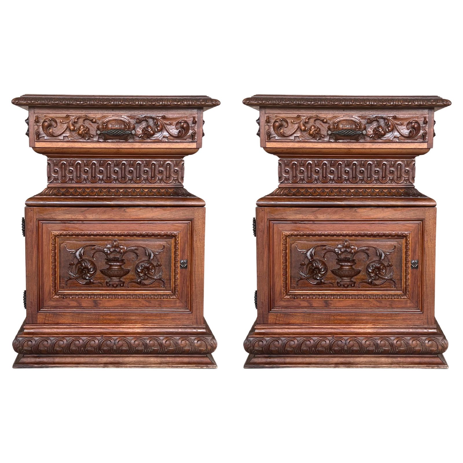 Italian Hand Carved Walnut Monumental Nightstands 19th Century With Drawer