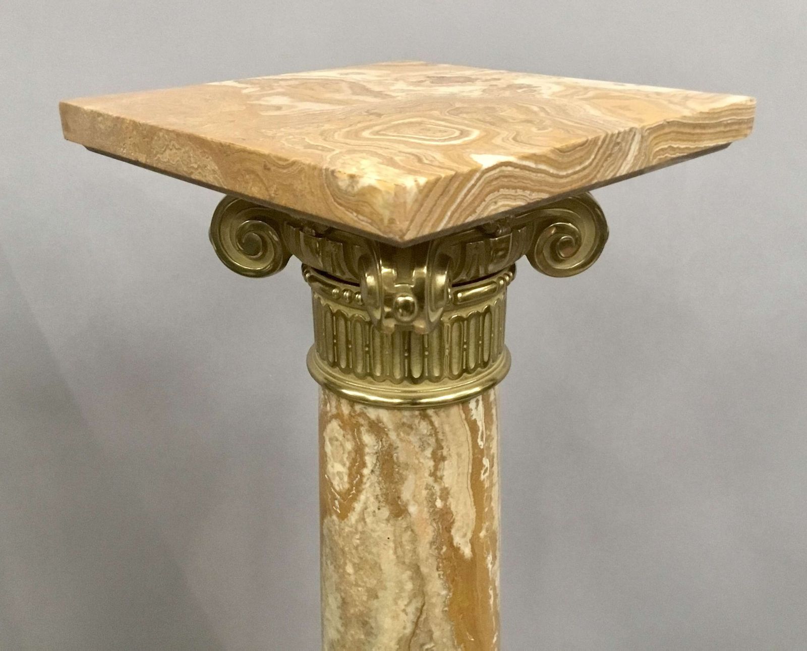 A Splendid C19th Pair Of Marble And Ormolu Pedestal Columns photo Home Decor