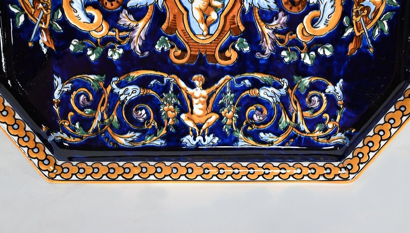 Tray And Vases In Gien Earthenware, Renaissance Style, Early 20th Century photo vinterior