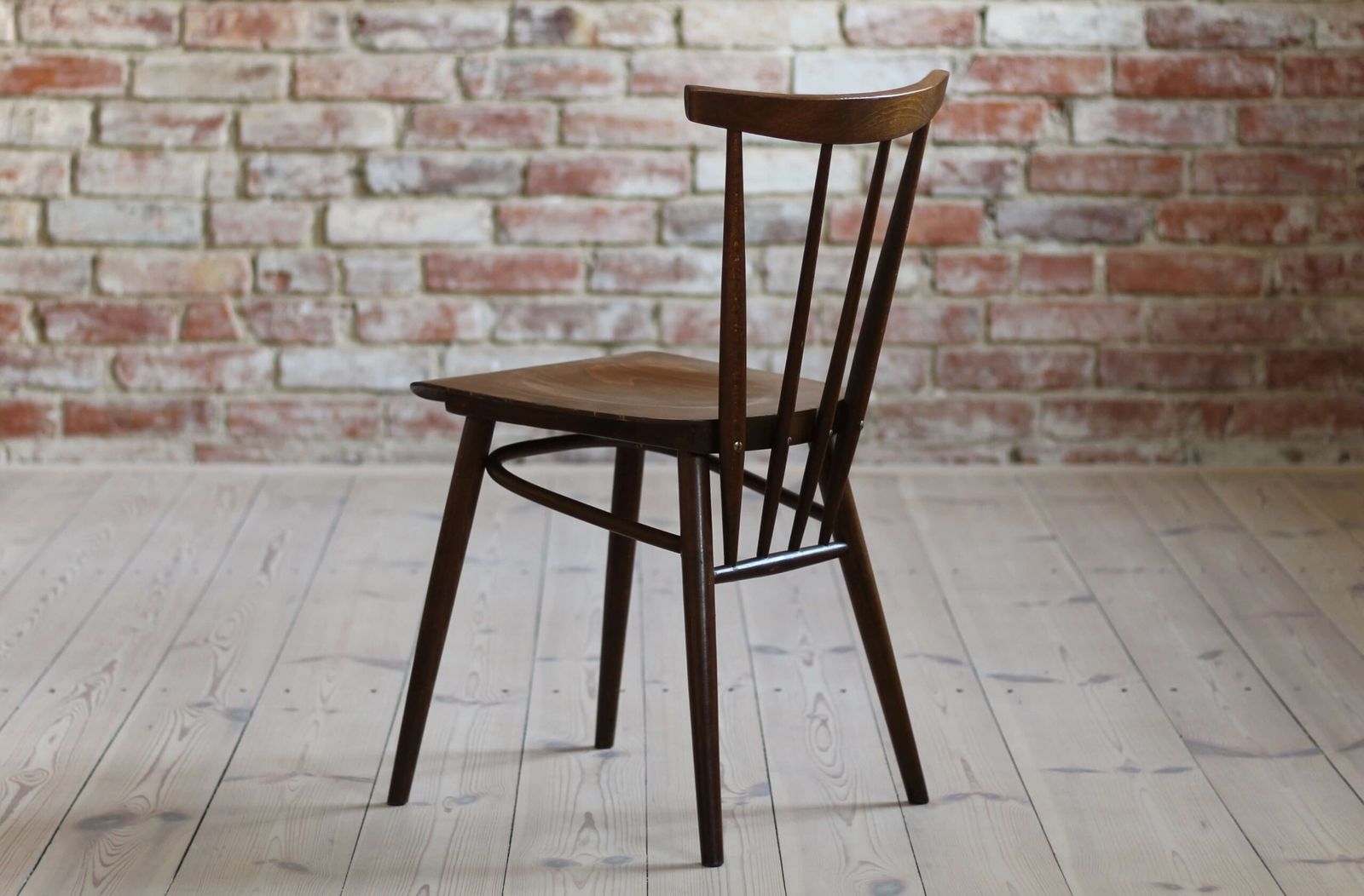 photo furniture Set Of Four Dining Chairs From Tatra Nabytok, 1960s