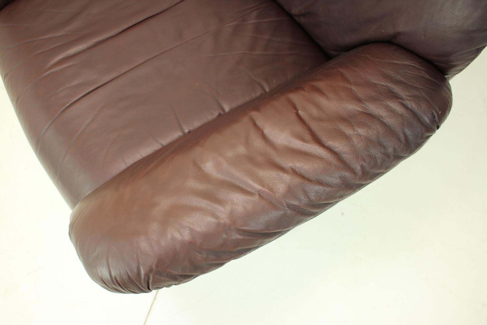 photo for sale Large Scandinavian Adjustable Leather Armchair By Peem, 1970s, Finland