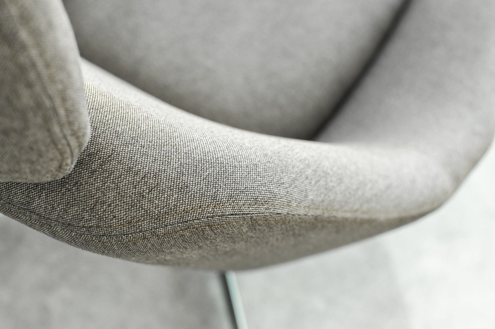 Plain Brown Armchair photo vinterior