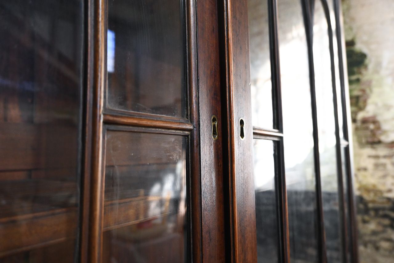 A George III Mahogany Astral Glazed Secretaire Bookcase photo vinterior