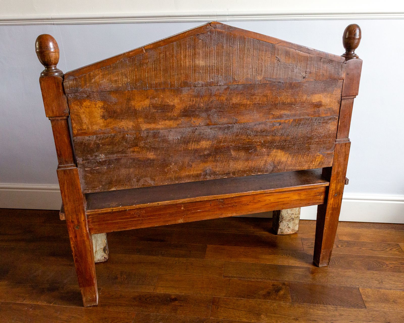 photo furniture Antique Indian Carved Teak Bench Rajasthan Reclaimed Decorative Salvage Bench 19th Century