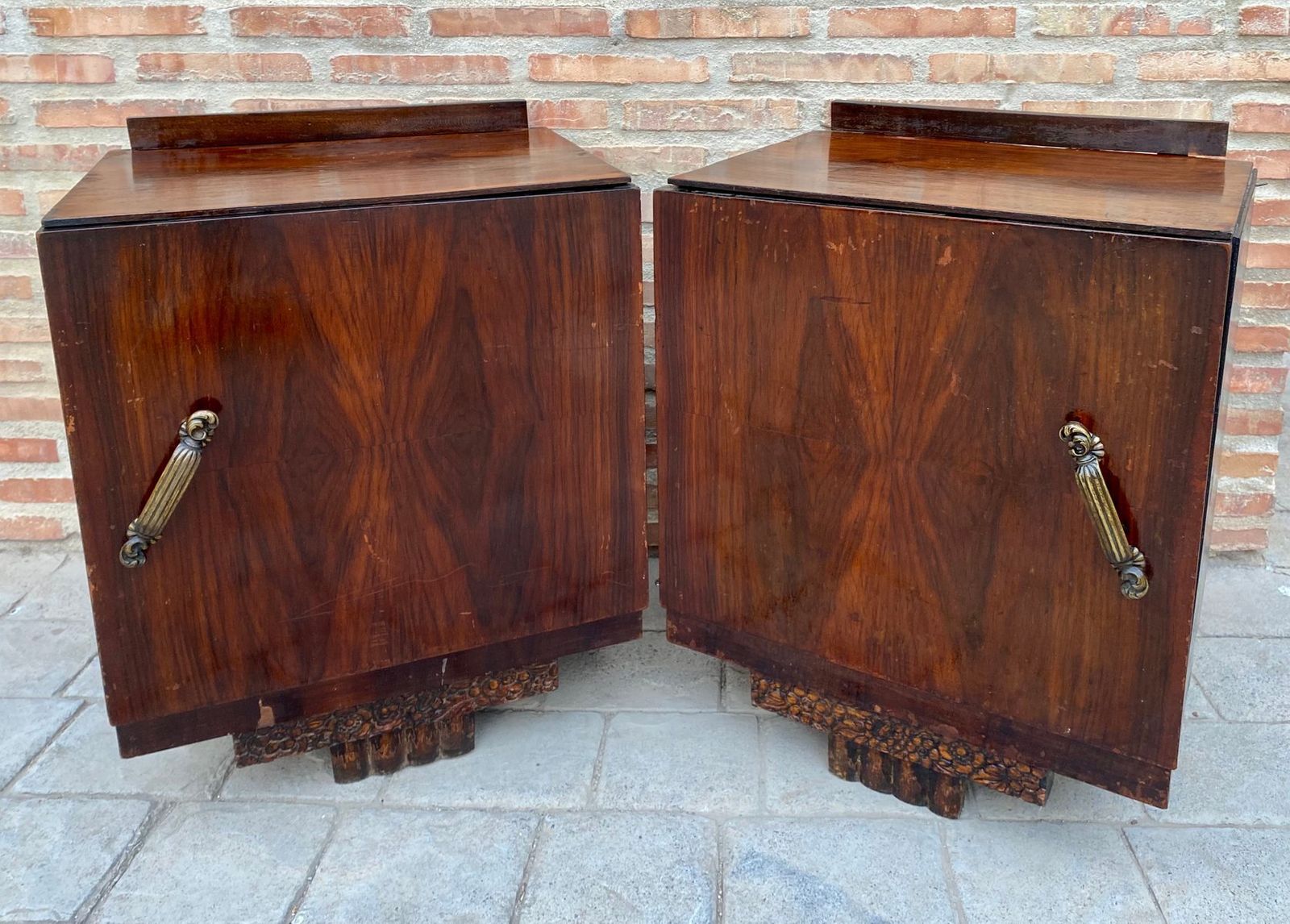 French Art Deco Nightstands, 1930s, Set Of 2 photo for sale