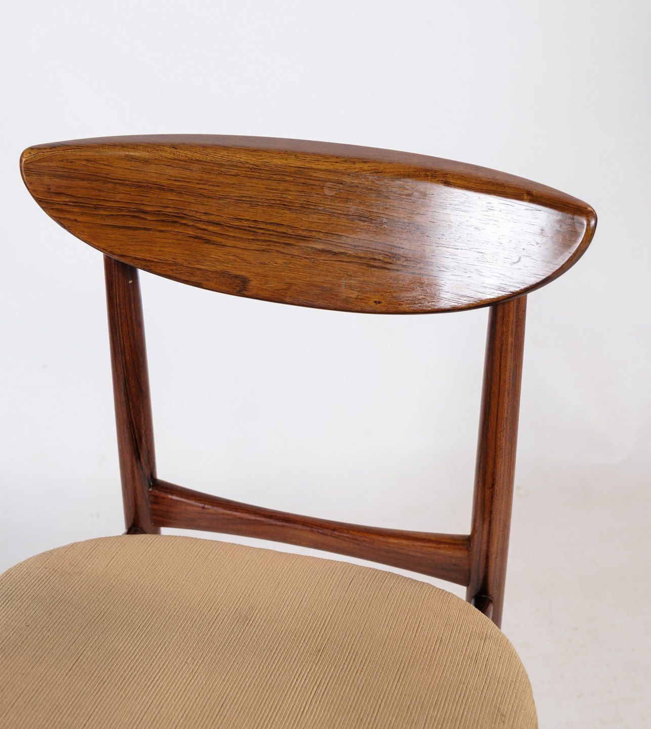 Set Of 2 Chairs, Rosewood, Peter Hvidt, 1960s Excellent Condition photo Furniture