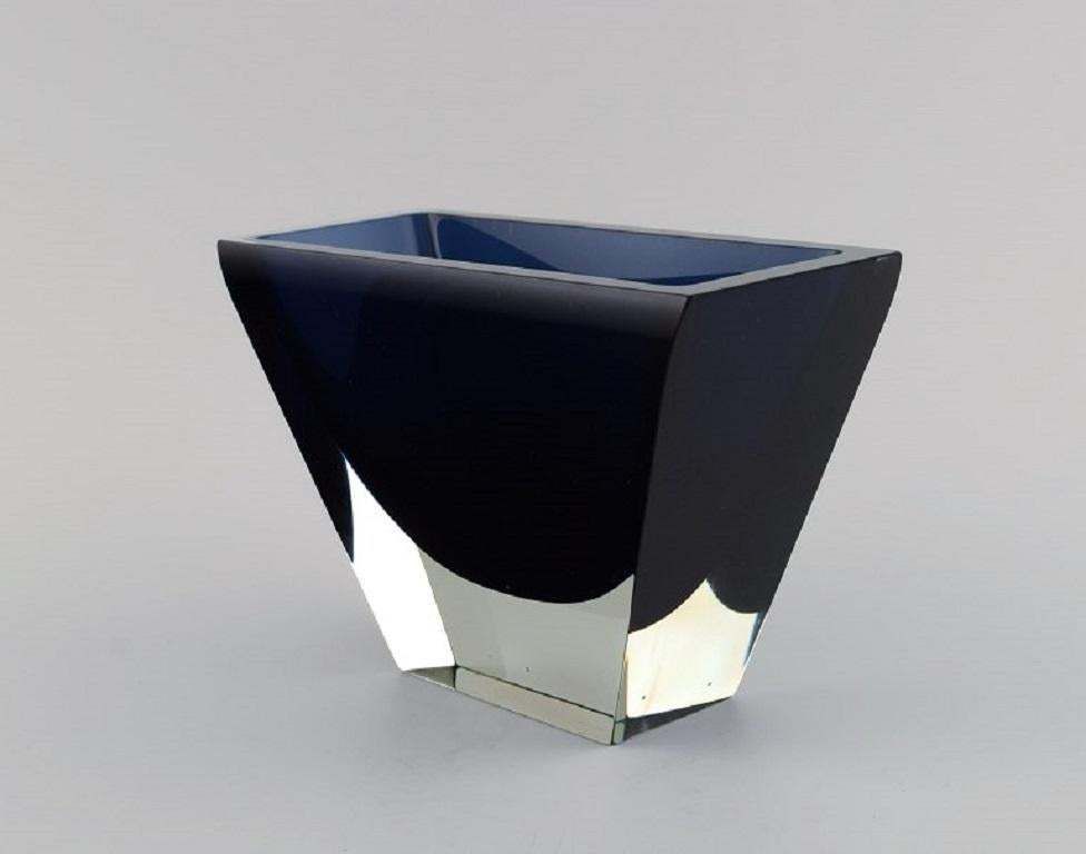 Harry Moilanen '1931 1991' For Nuutajärvi Notsjö, Vase In Art Glass photo Home Decor