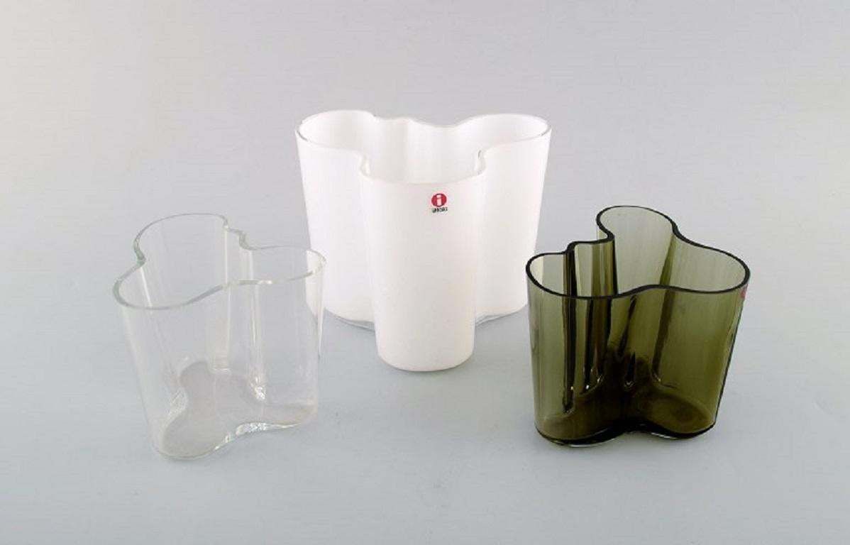 Alvar Aalto For Iittala. Three Vases In Green, White And Clear Art Glass. photo Home Decor